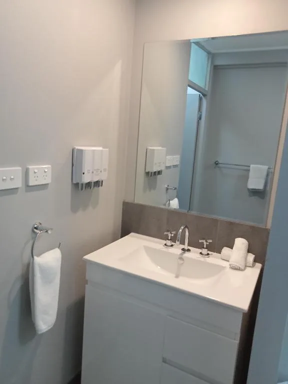 Solomon Inn Motel Figtree — 3