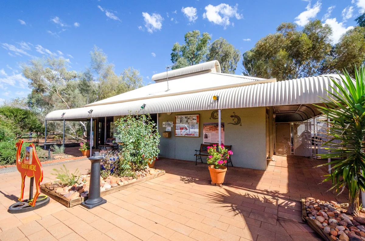 Ayers Rock Campground — 4