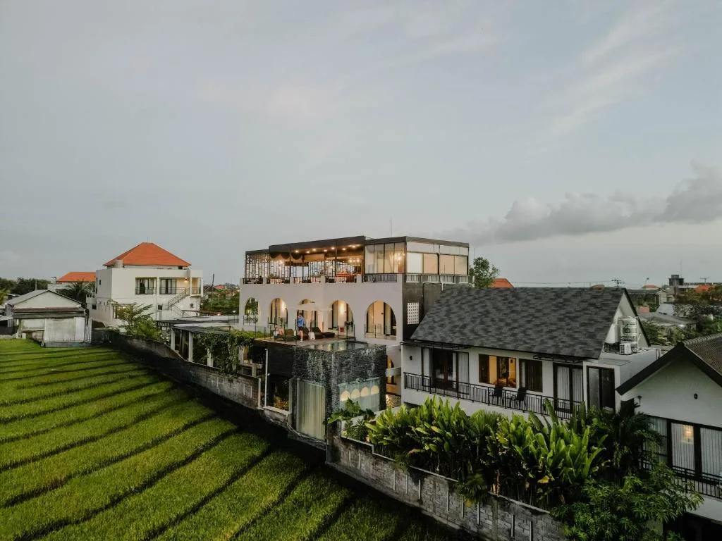 Alsava Villa and Suites Canggu — 3