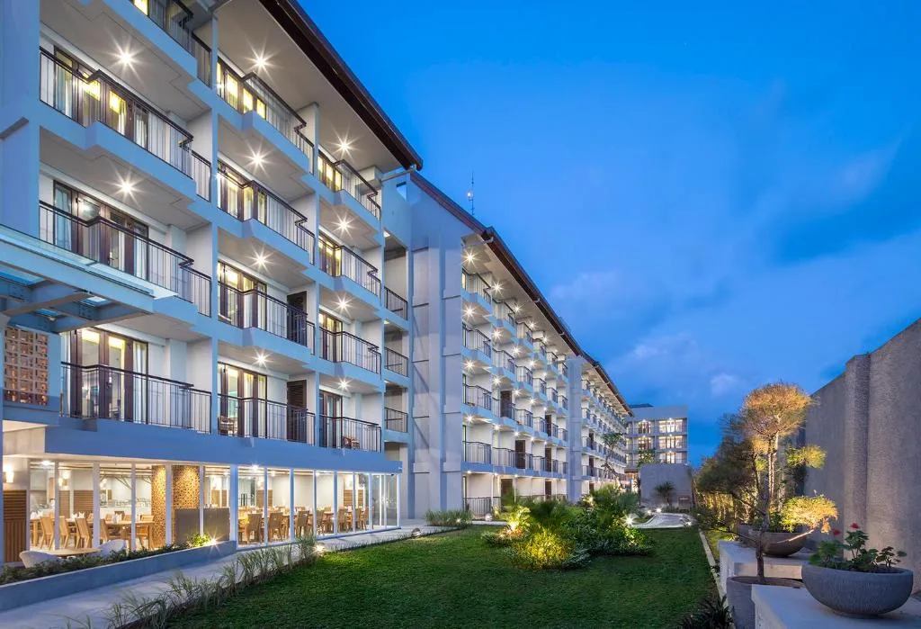 Eastin Ashta Resort Canggu — 5