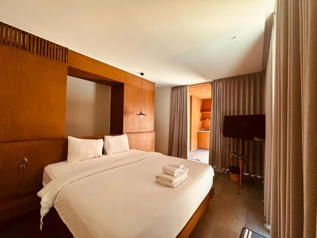 Jaladhi Echo Beach Villa