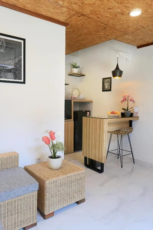 ND LOFT 2 by Kasta Hospitality — 4