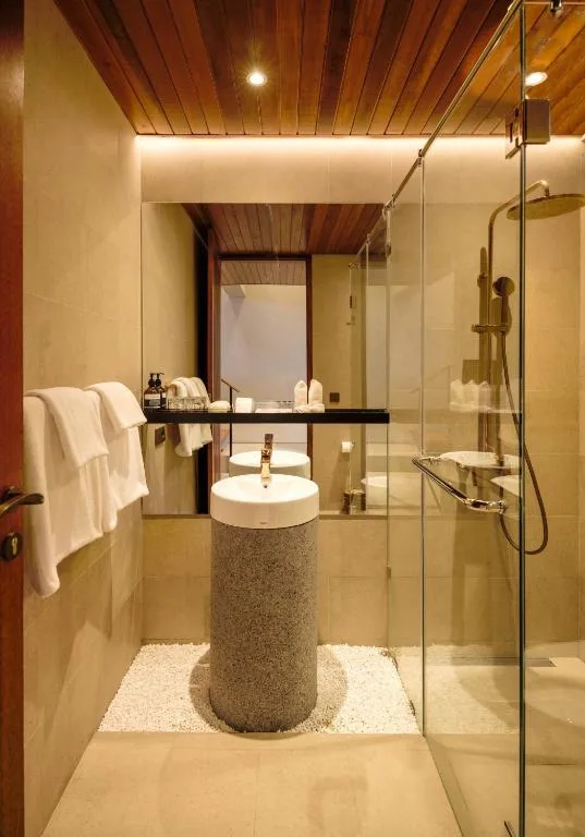 Two Thirds Villa Canggu — 3