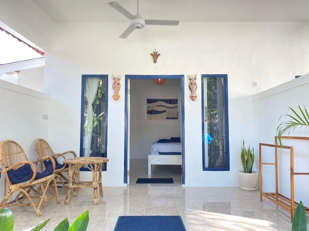 Lovy's Gili Air — 2