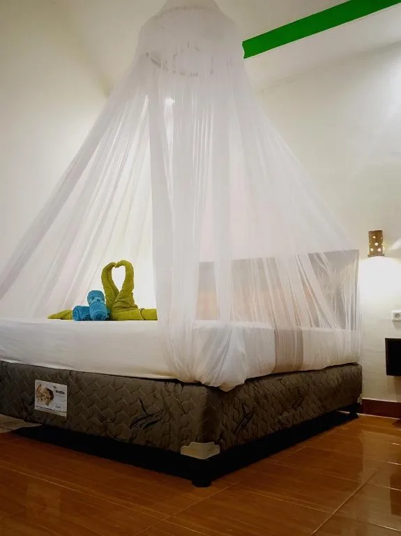 Yayan Bungalow — 2