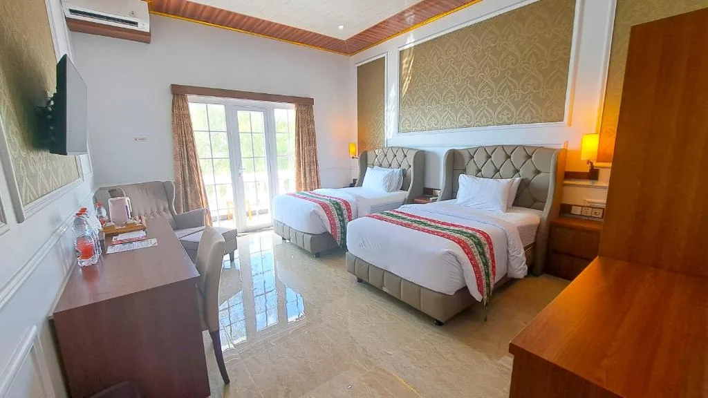 Gili Beachfront Suites — 2