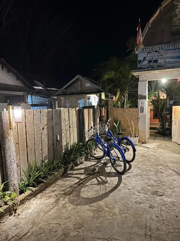 James Bungalow — 4