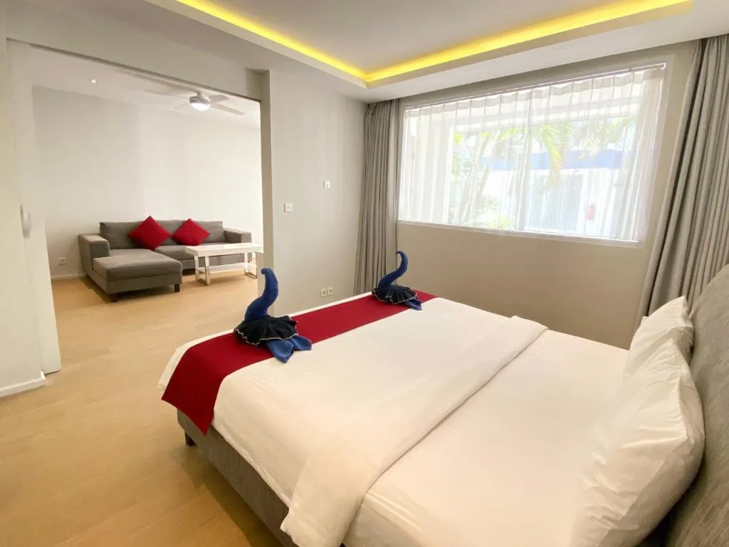 Coast Boutique Hotel — 2