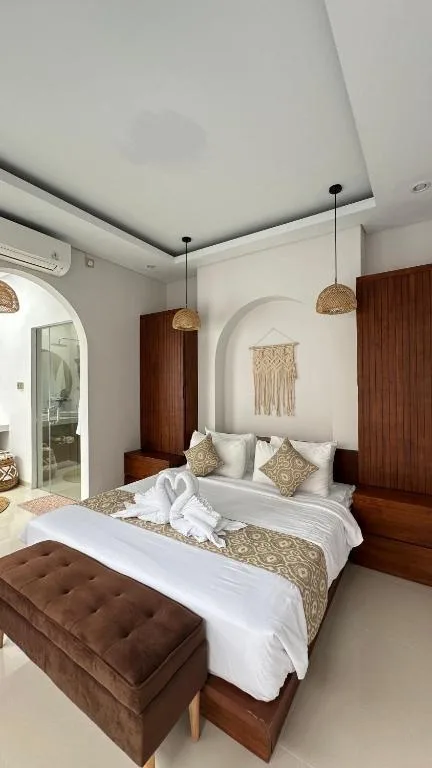Maithala Villa & Living — 2