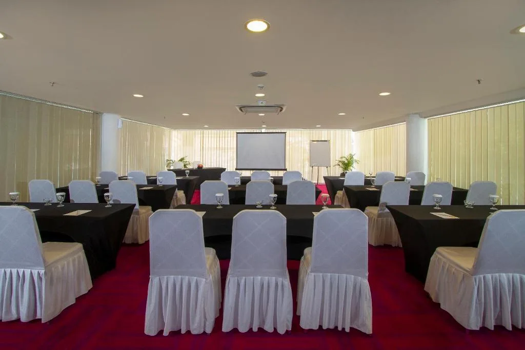 PrimeBiz Hotel Kuta — 4