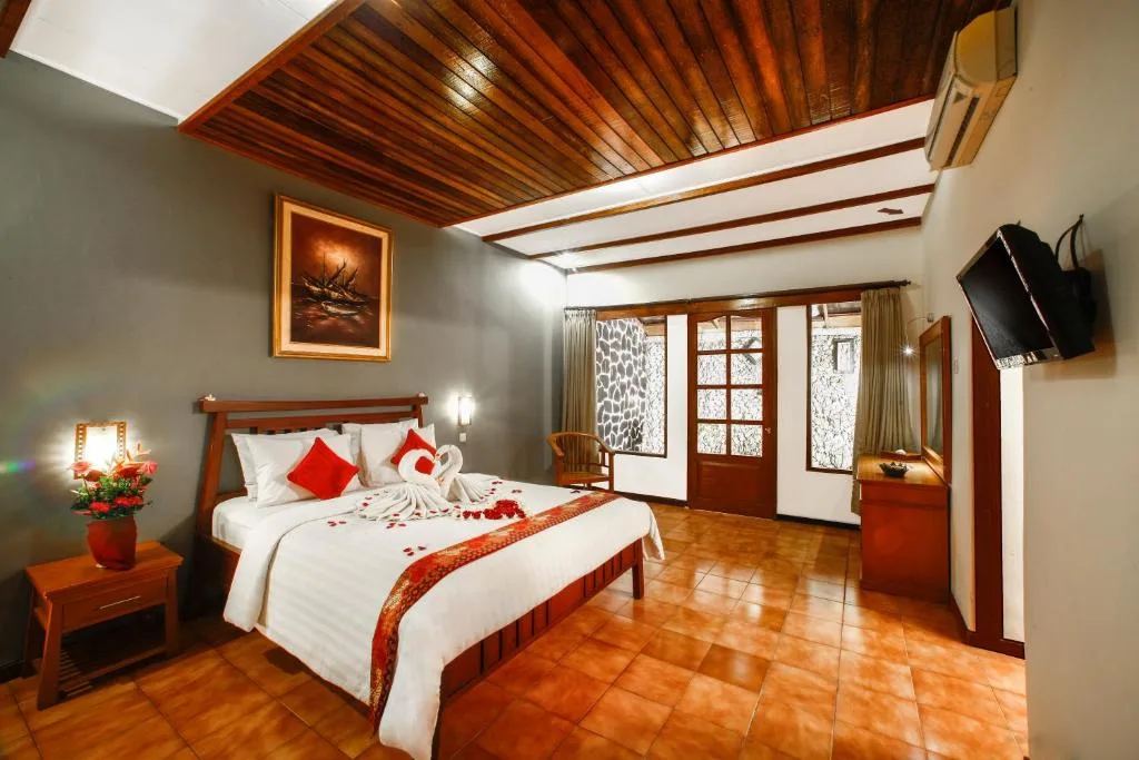 Bali Taman Beach Resort & Spa Lovina