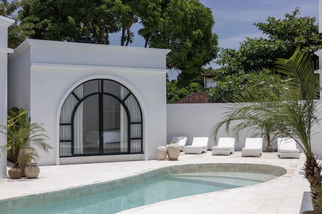 Boujee Boutique Hotel