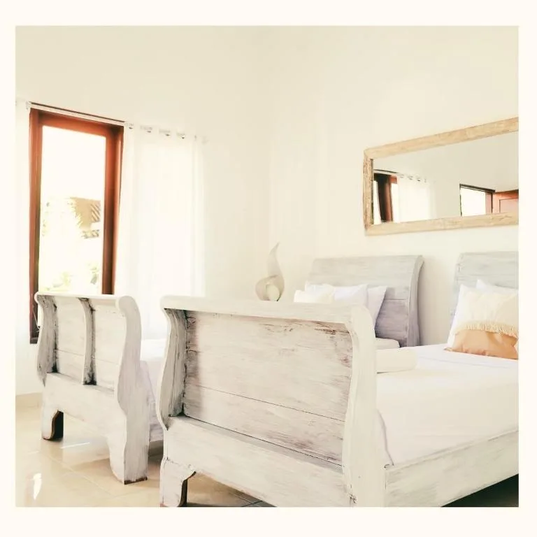 Oasis Boutique Villas — 2