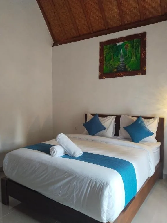 Santhi Laba Bungalow — 5