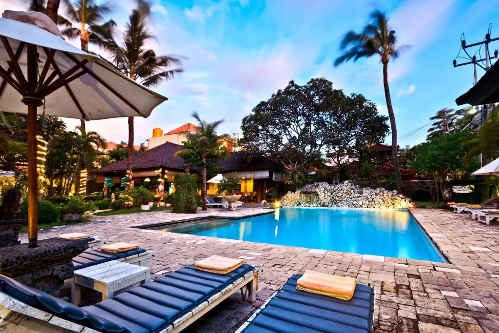 Palm Garden Hotel — 4