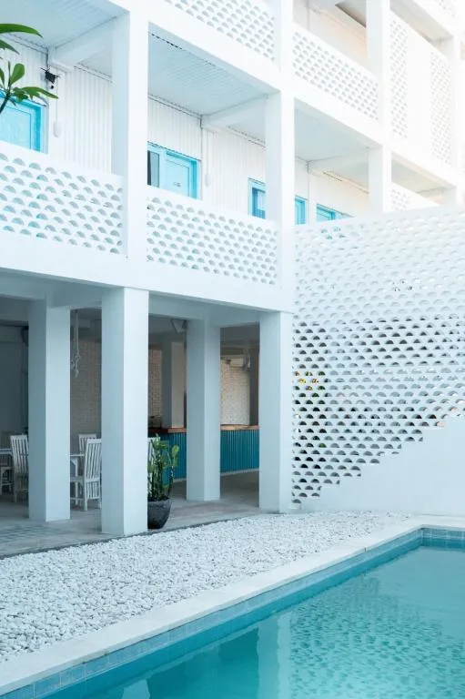 Paras Paros Marina Lodge — 4