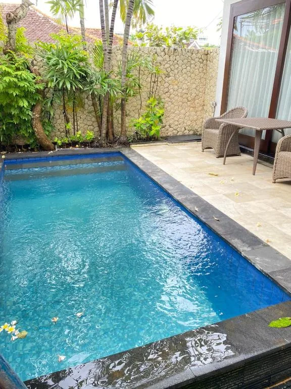 Melo Suites Hotel — 4