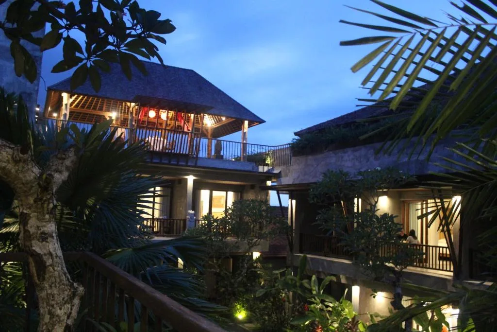 Purana Suite Ubud — 4