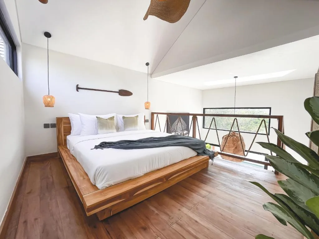 CARI Surf Camp & Studio's — 2