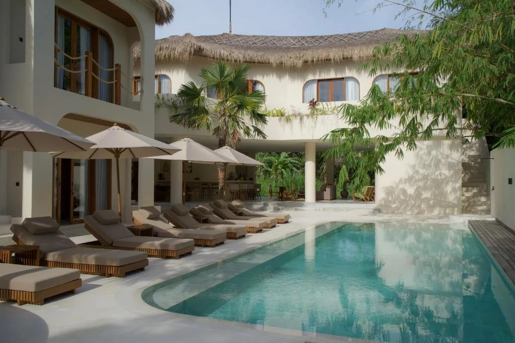 Sola Uluwatu