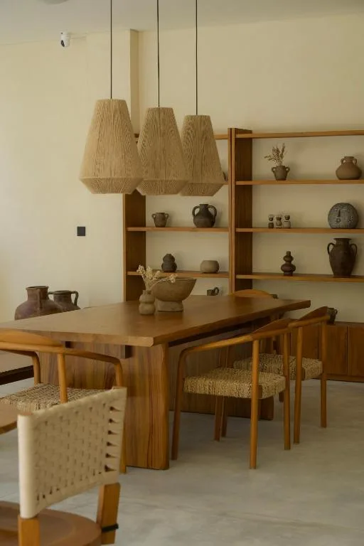 Sola Uluwatu — 5