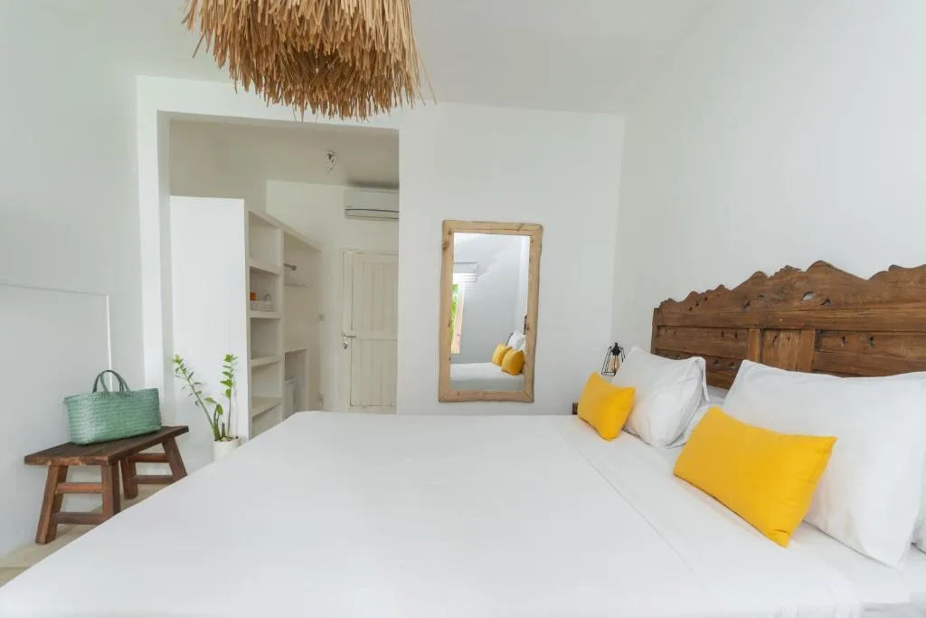 The Room Padang-Padang — 4