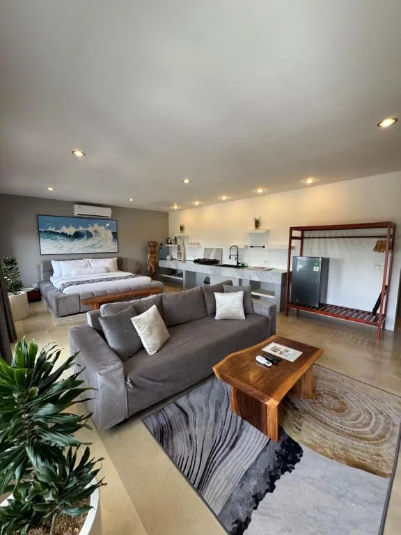 Uluwatu Stay's Deluxe Suite #9