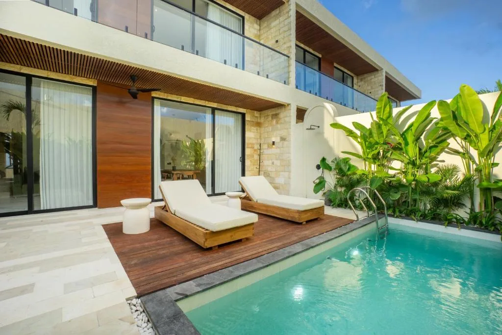 White Residence — 5
