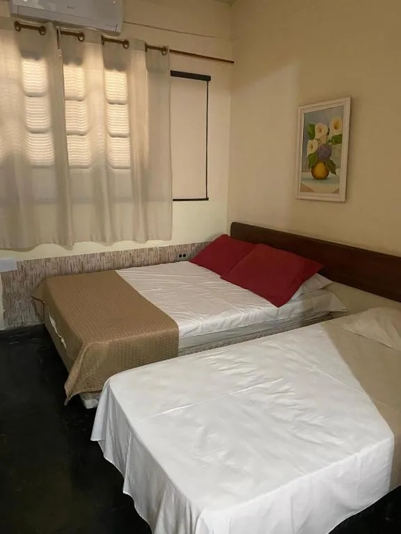 Falcon Hotel — 2