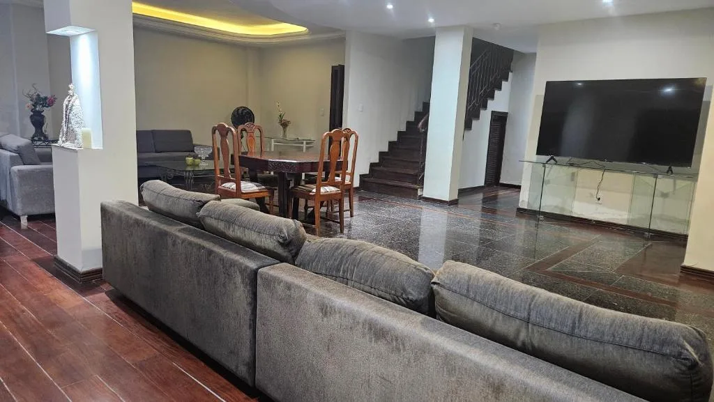 Mendes Residence — 4
