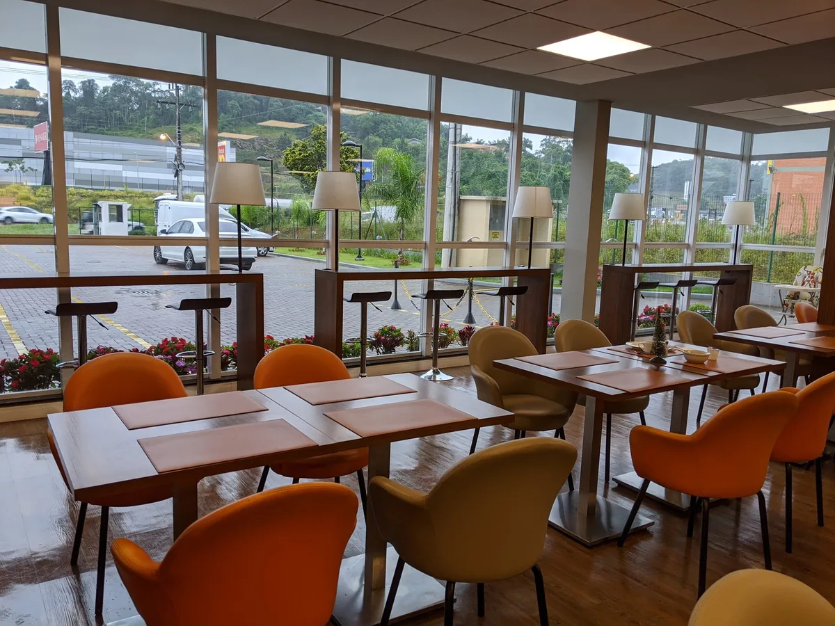 Hotel 10 Blumenau