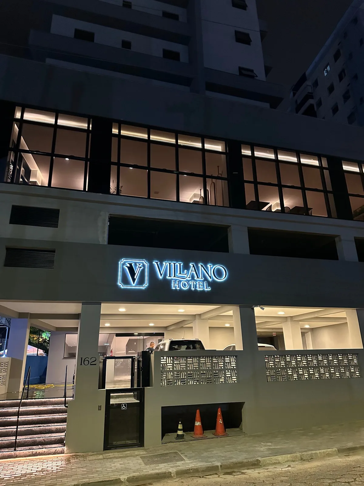 Villano Hotel — 3