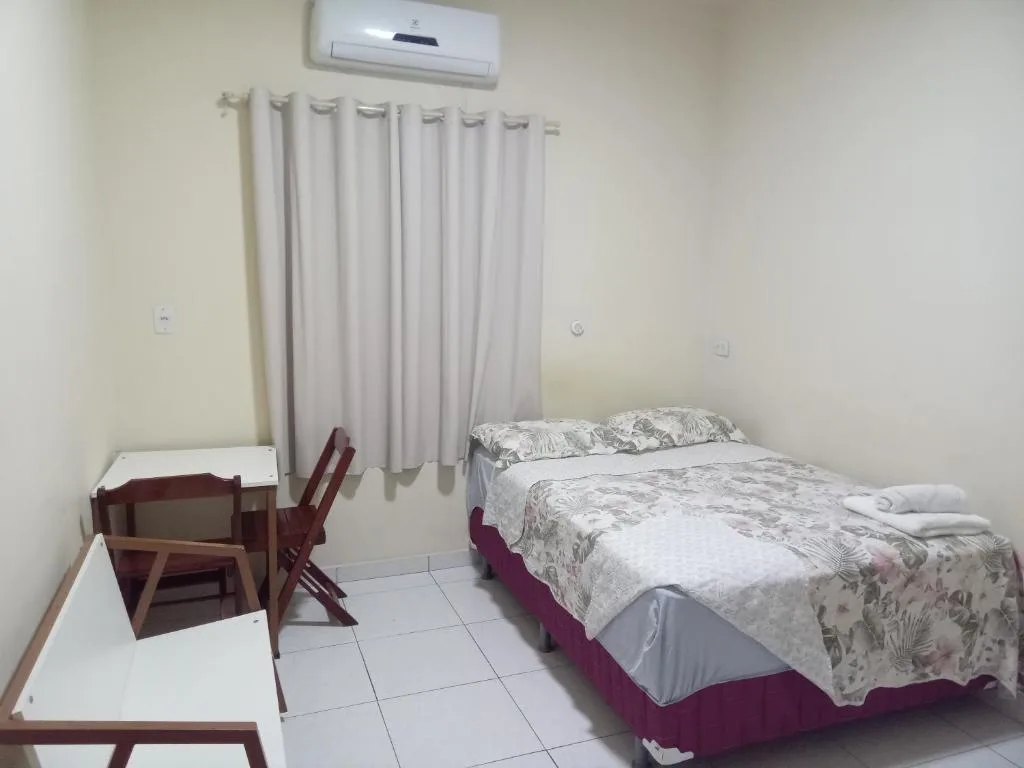 Hotel 678 — 2