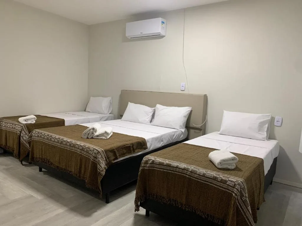 HOTEL FÊNIX — 4