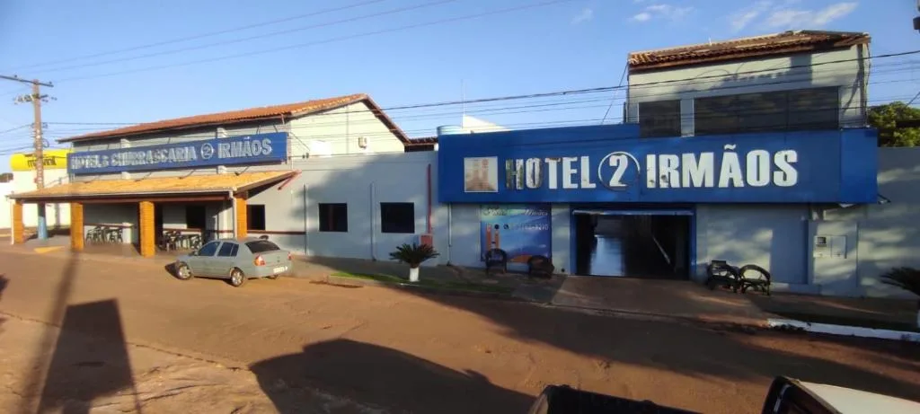 Hotel 2 Irmãos — 2