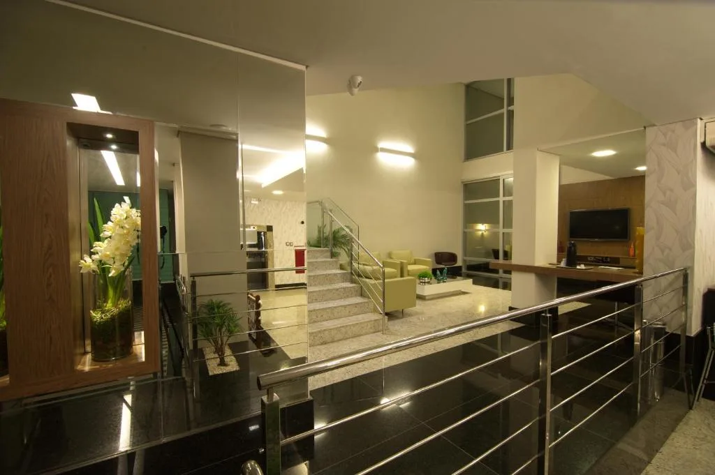 Hotel Metropolitan — 5