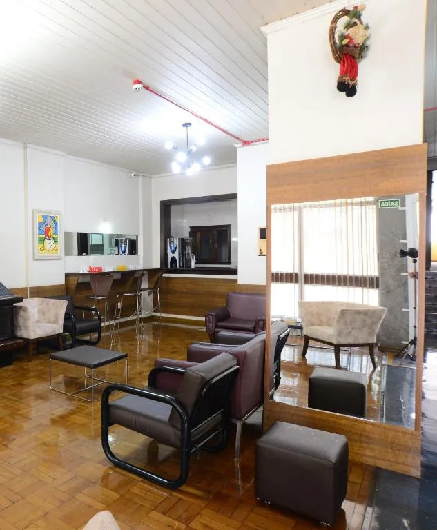 Bandeira Hotel — 5