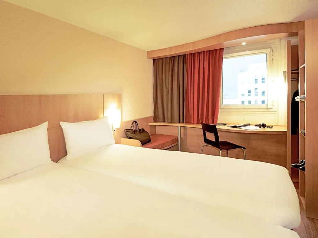 ibis Caxias do Sul — 2