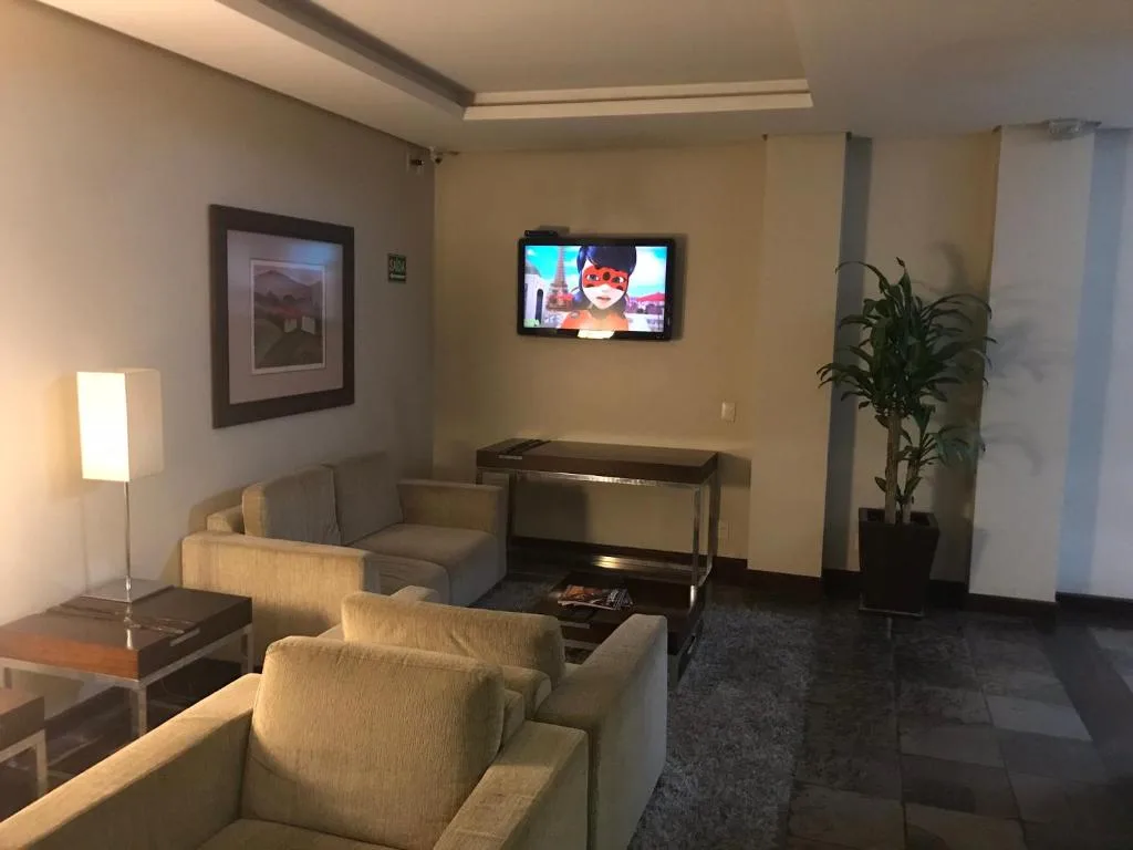 Wall Street Flat Service — 5