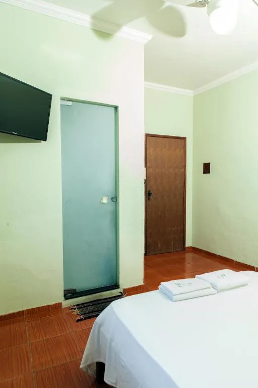 Hotel Oasis — 5