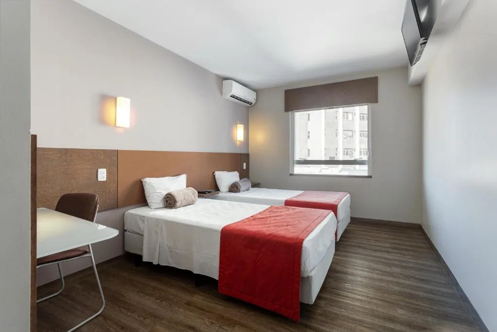 Hotel Bleev Curitiba Batel — 2