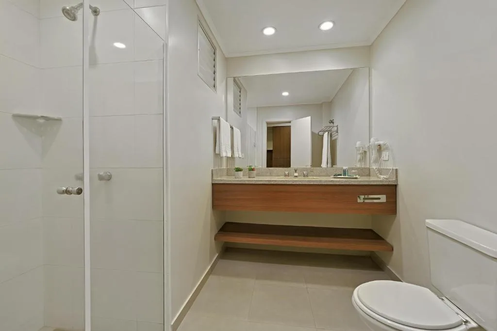 Hotel Deville Curitiba — 3