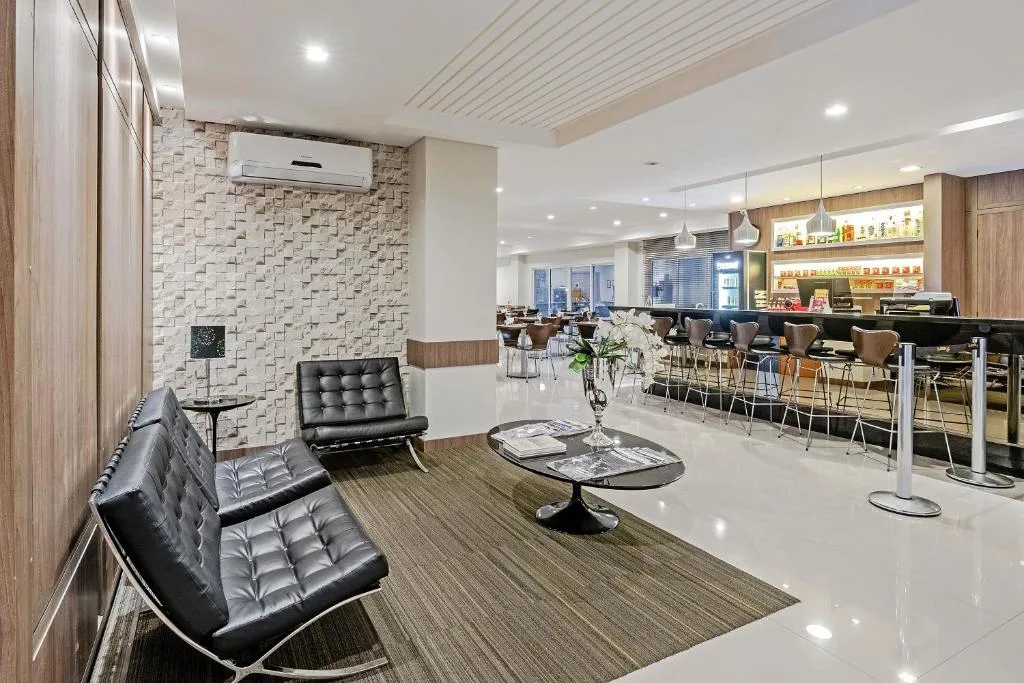 Slim Hotel Curitiba Av das Torres — 5