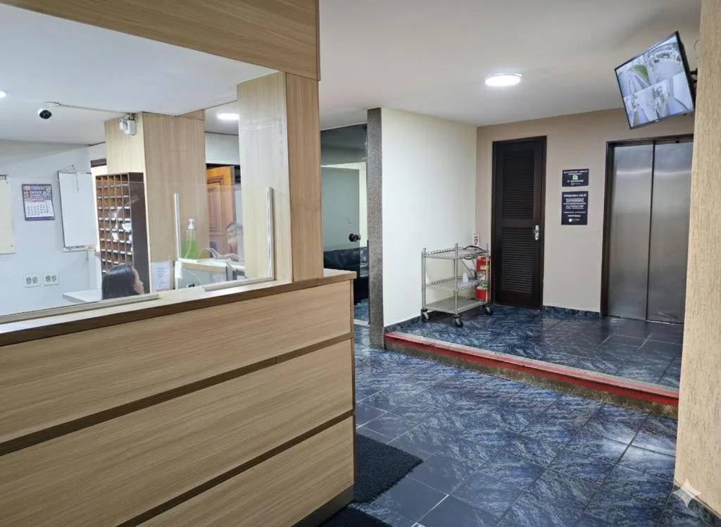 Center Hotel — 5