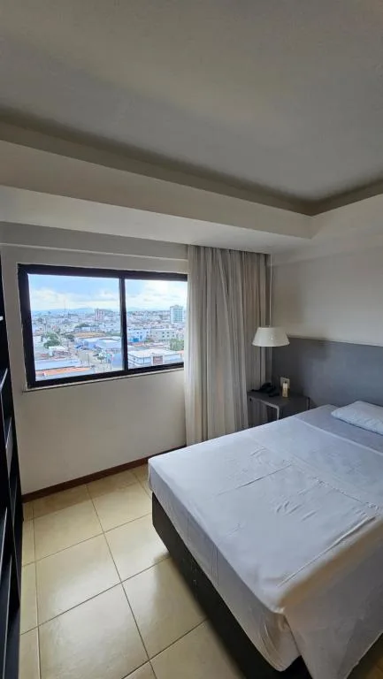 Flat 01 Celita Franca Business — 2