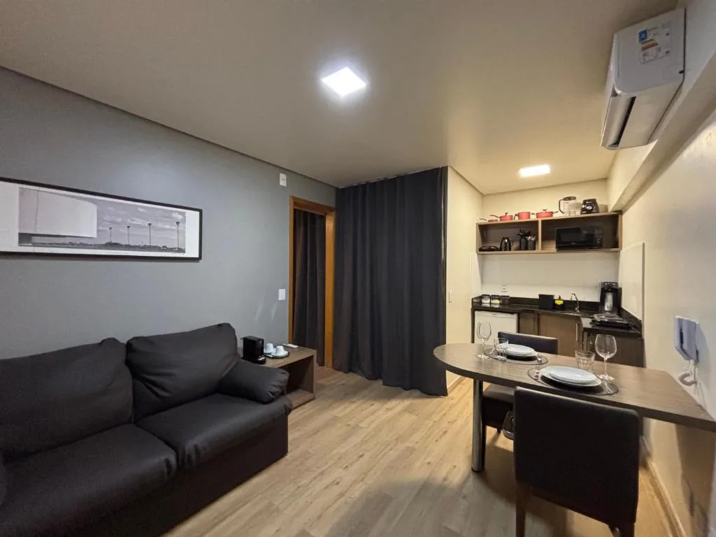 Apart Crystal Place Ar, Cozinha, Garagem HUGO — 5