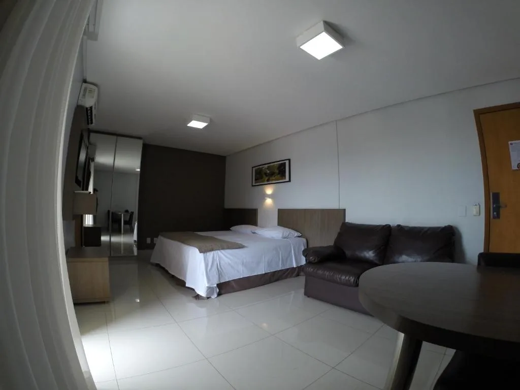 Flat Apart Hotel Crystal Place — 2