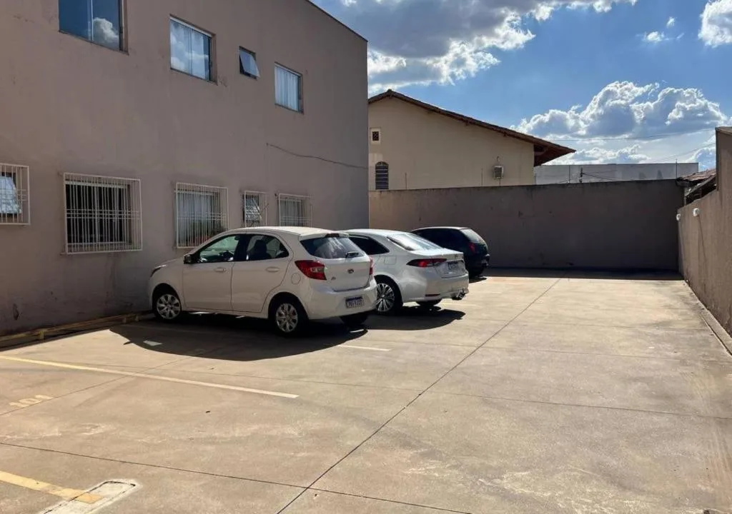Flat Bueno Inn — 5