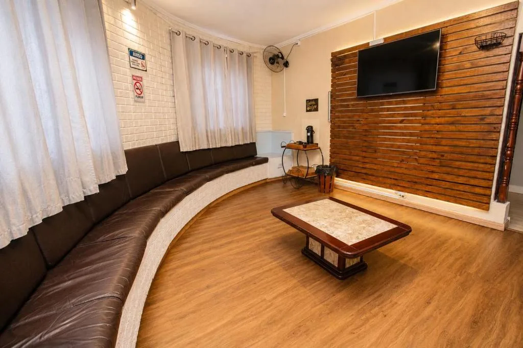 Gru Inn Hotel — 5