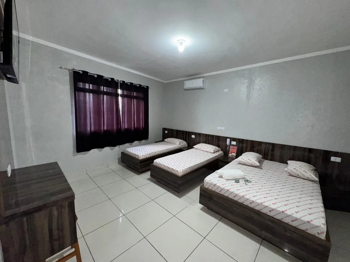 Hotel Divisa — 4